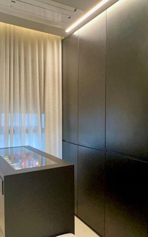 Apartamento para alugar com 157m², 1 quarto e 2 vagas Apartamento para alugar com 157m², 1 quarto e 2 vagasCloset da suíte
