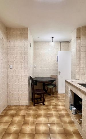 Apartamento à venda com 121m², 3 quartos e sem vaga Apartamento à venda com 121m², 3 quartos e sem vagaCozinha