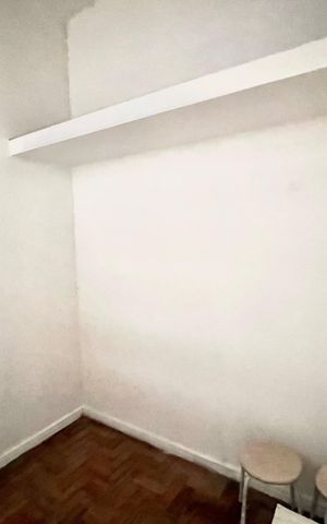 Apartamento à venda com 121m², 3 quartos e sem vaga Apartamento à venda com 121m², 3 quartos e sem vagaQuarto de Serviço