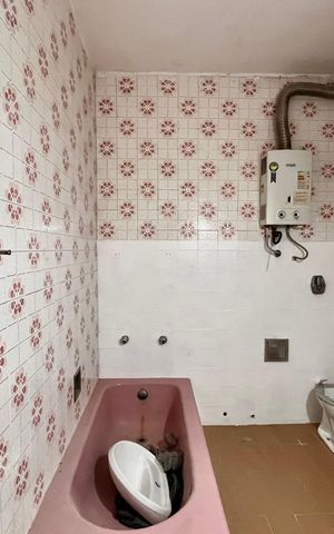 Apartamento à venda com 121m², 3 quartos e sem vaga Apartamento à venda com 121m², 3 quartos e sem vagaBanheiro 1