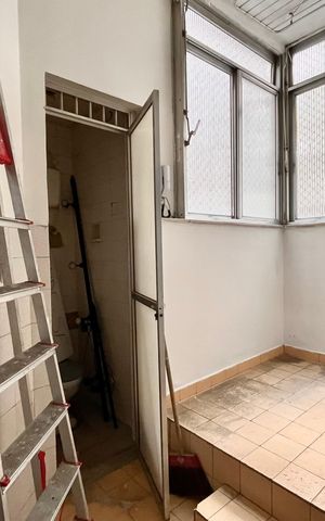 Apartamento à venda com 121m², 3 quartos e sem vaga Apartamento à venda com 121m², 3 quartos e sem vagaÁrea de Serviço