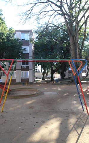 Apartamento à venda com 44m², 2 quartos e sem vagaÁrea comum - Playground