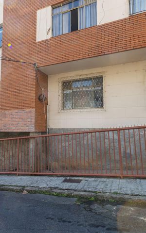 Apartamento para alugar com 99m², 3 quartos e 1 vaga Apartamento para alugar com 99m², 3 quartos e 1 vagaFachada