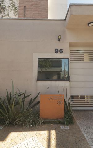 Apartamento à venda com 26m², 1 quarto e sem vagaFachada