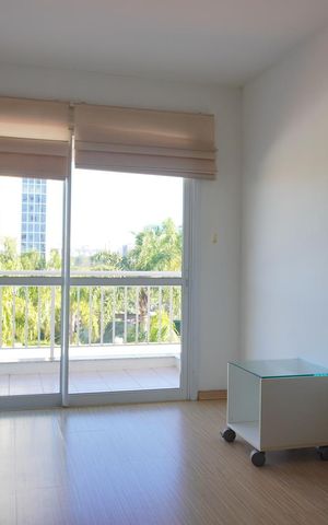 Apartamento para alugar com 65m², 2 quartos e 2 vagas Apartamento para alugar com 65m², 2 quartos e 2 vagasSala