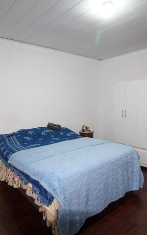 Casa à venda com 175m², 2 quartos e sem vaga Casa à venda com 175m², 2 quartos e sem vagaQuarto 1