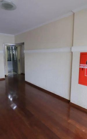 Apartamento à venda com 106m², 3 quartos e 2 vagas Apartamento à venda com 106m², 3 quartos e 2 vagasHall social