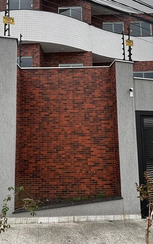 Apartamento para alugar com 85m², 2 quartos e 1 vaga Apartamento para alugar com 85m², 2 quartos e 1 vagaFachada