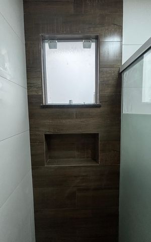 Apartamento para alugar com 85m², 2 quartos e 1 vaga Apartamento para alugar com 85m², 2 quartos e 1 vagaBanheiro