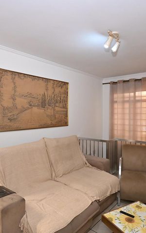 Casa para alugar com 224m², 3 quartos e 2 vagasSala
