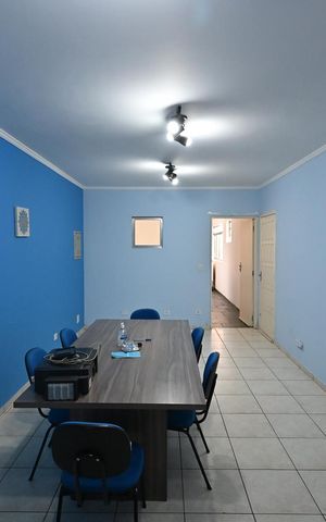 Casa para alugar com 224m², 3 quartos e 2 vagasSalão