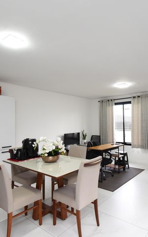 Casa à venda com 100m², 3 quartos e 2 vagasSala/Cozinha