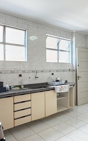 Apartamento para alugar com 212m², 3 quartos e 1 vagaCozinha