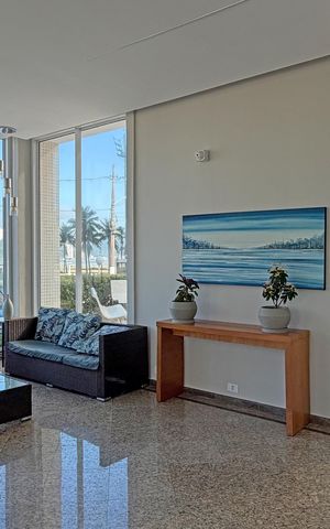 Apartamento para alugar com 212m², 3 quartos e 1 vagaHall de entrada