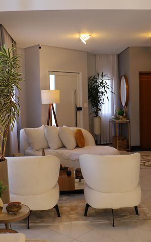 Casa de condomínio para alugar com 320m², 3 quartos e 6 vagas Casa de condomínio para alugar com 320m², 3 quartos e 6 vagasSala