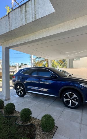 Casa de condomínio para alugar com 320m², 3 quartos e 6 vagas Casa de condomínio para alugar com 320m², 3 quartos e 6 vagasGaragem