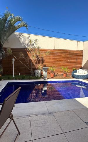 Casa de condomínio para alugar com 320m², 3 quartos e 6 vagas Casa de condomínio para alugar com 320m², 3 quartos e 6 vagasPiscina