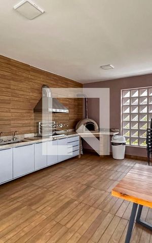 Apartamento à venda com 125m², 3 quartos e 3 vagas Apartamento à venda com 125m², 3 quartos e 3 vagasÁrea comum - Churrasqueira