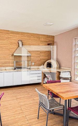 Apartamento à venda com 125m², 3 quartos e 3 vagas Apartamento à venda com 125m², 3 quartos e 3 vagasÁrea comum - Churrasqueira