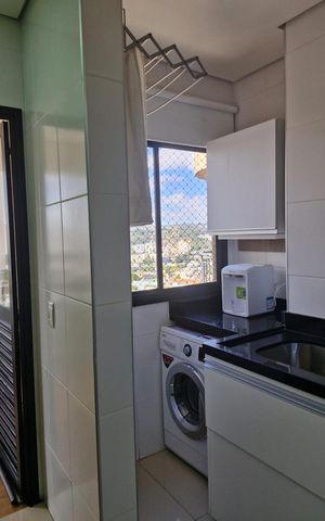 Apartamento à venda com 84m², 3 quartos e 2 vagas Apartamento à venda com 84m², 3 quartos e 2 vagasÁrea de serviço
