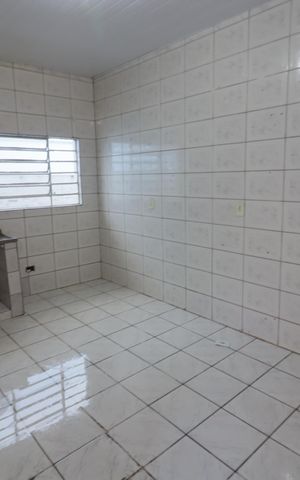 Casa para alugar com 90m², 3 quartos e 1 vagaCozinha