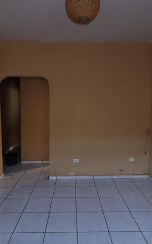 Casa para alugar com 90m², 3 quartos e 1 vagaSala