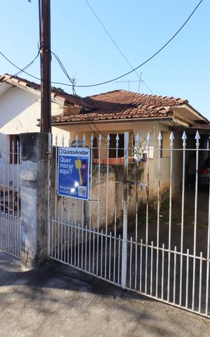 Casa para alugar com 90m², 3 quartos e 1 vagaFachada