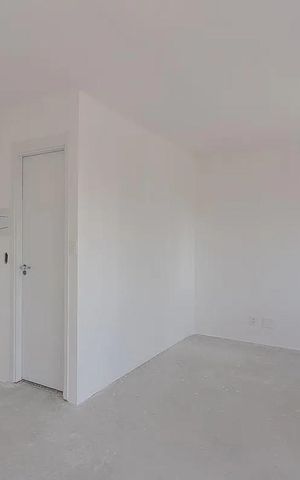Studio à venda com 33m², 1 quarto e sem vaga Studio à venda com 33m², 1 quarto e sem vagaSala