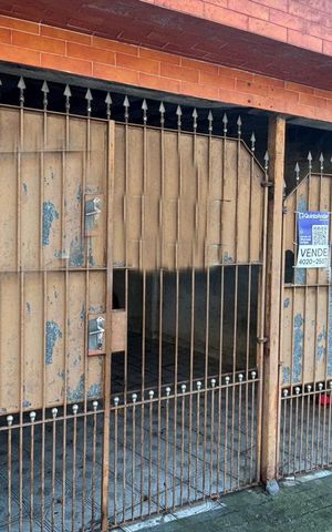 Casa à venda com 150m², 3 quartos e 4 vagasFachada