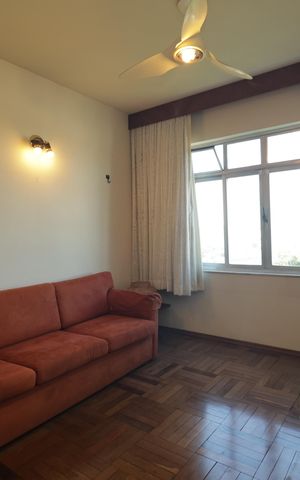 Apartamento à venda com 220m², 4 quartos e 2 vagasSala