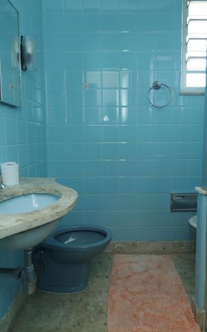 Apartamento à venda com 220m², 4 quartos e 2 vagasBanheiro social