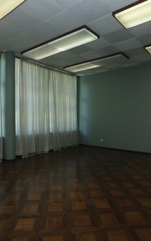 Apartamento à venda com 220m², 4 quartos e 2 vagasÁrea externa