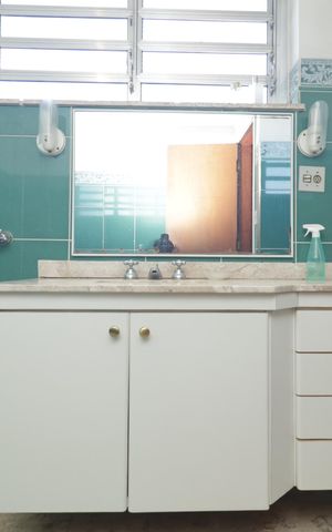 Apartamento à venda com 220m², 4 quartos e 2 vagasBanheiro da suíte