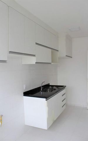 Casa à venda com 72m², 3 quartos e 3 vagas