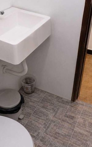 Casa para alugar com 100m², 1 quarto e sem vaga Casa para alugar com 100m², 1 quarto e sem vagaBanheiro