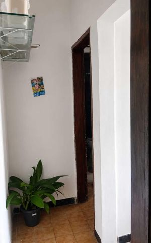 Casa para alugar com 100m², 1 quarto e sem vaga Casa para alugar com 100m², 1 quarto e sem vagaCorredor