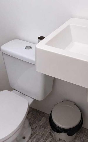 Casa para alugar com 100m², 1 quarto e sem vaga Casa para alugar com 100m², 1 quarto e sem vagaBanheiro