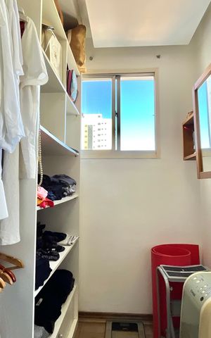Apartamento à venda com 69m², 2 quartos e 1 vaga Apartamento à venda com 69m², 2 quartos e 1 vagaCloset Quarto 1
