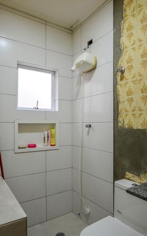 Casa à venda com 120m², 3 quartos e 3 vagas Casa à venda com 120m², 3 quartos e 3 vagasBanheiro