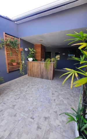 Casa de condomínio à venda com 210m², 3 quartos e 2 vagas Casa de condomínio à venda com 210m², 3 quartos e 2 vagasÁrea externa