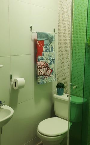Casa de condomínio à venda com 210m², 3 quartos e 2 vagas Casa de condomínio à venda com 210m², 3 quartos e 2 vagasBanheiro