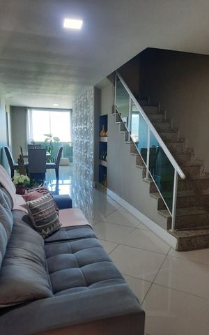 Casa de condomínio à venda com 210m², 3 quartos e 2 vagas Casa de condomínio à venda com 210m², 3 quartos e 2 vagasSala