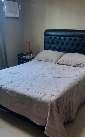 Casa de condomínio à venda com 210m², 3 quartos e 2 vagas Casa de condomínio à venda com 210m², 3 quartos e 2 vagasQuarto