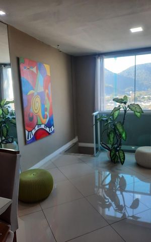 Casa de condomínio à venda com 210m², 3 quartos e 2 vagas Casa de condomínio à venda com 210m², 3 quartos e 2 vagasSala