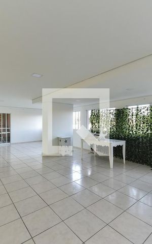 Apartamento à venda com 54m², 2 quartos e 1 vaga Apartamento à venda com 54m², 2 quartos e 1 vagaÁrea comum - Salão de festas
