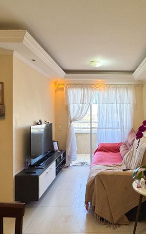 Apartamento à venda com 54m², 2 quartos e 1 vaga Apartamento à venda com 54m², 2 quartos e 1 vagaSala