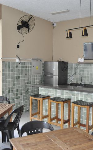 Apartamento à venda com 42m², 1 quarto e 1 vagaÁrea comum