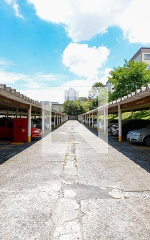 Apartamento à venda com 83m², 2 quartos e 1 vaga Apartamento à venda com 83m², 2 quartos e 1 vagaÁrea comum