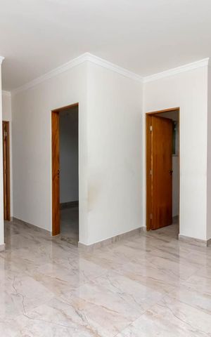 Casa de condomínio à venda com 70m², 2 quartos e 2 vagasSala