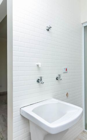 Casa de condomínio à venda com 70m², 2 quartos e 2 vagasÁrea de Serviço